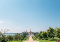 Kiedy planować wyjazd poza sezonem, by uniknąć tłumów i korzystać z najlepszych warunków podróży Kiedy planować wyjazd poza sezonem, by uniknąć tłumów i korzystać z najlepszych warunków podróży